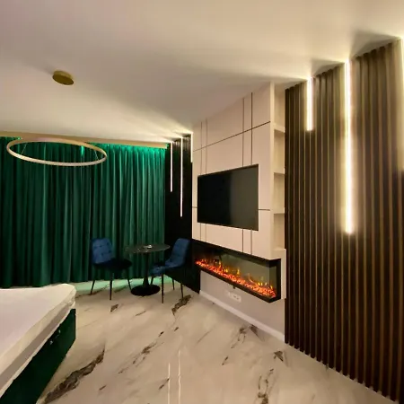 Hanza Tower King Apartament *